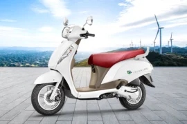 Suzuki-Access-125-Special-Edition white scooter